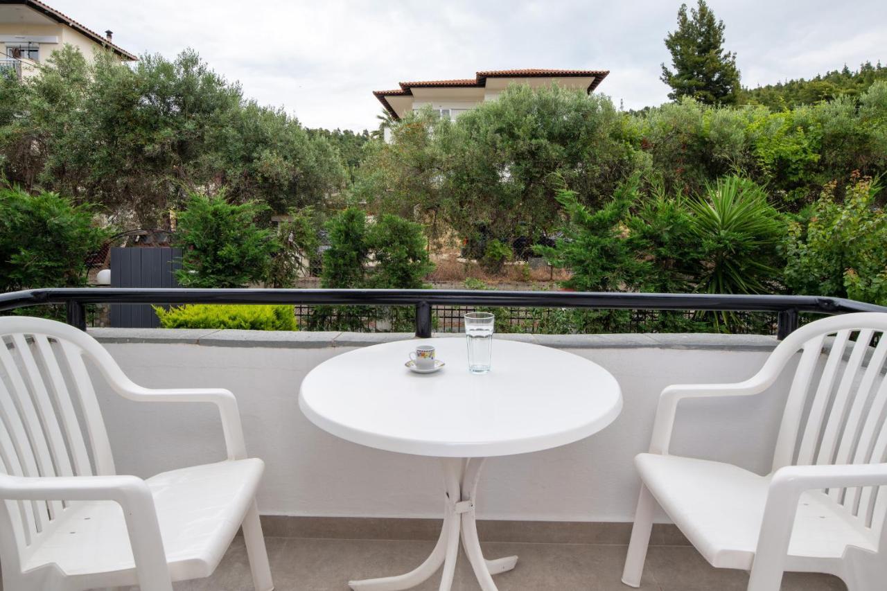 Apartment Fantasia And